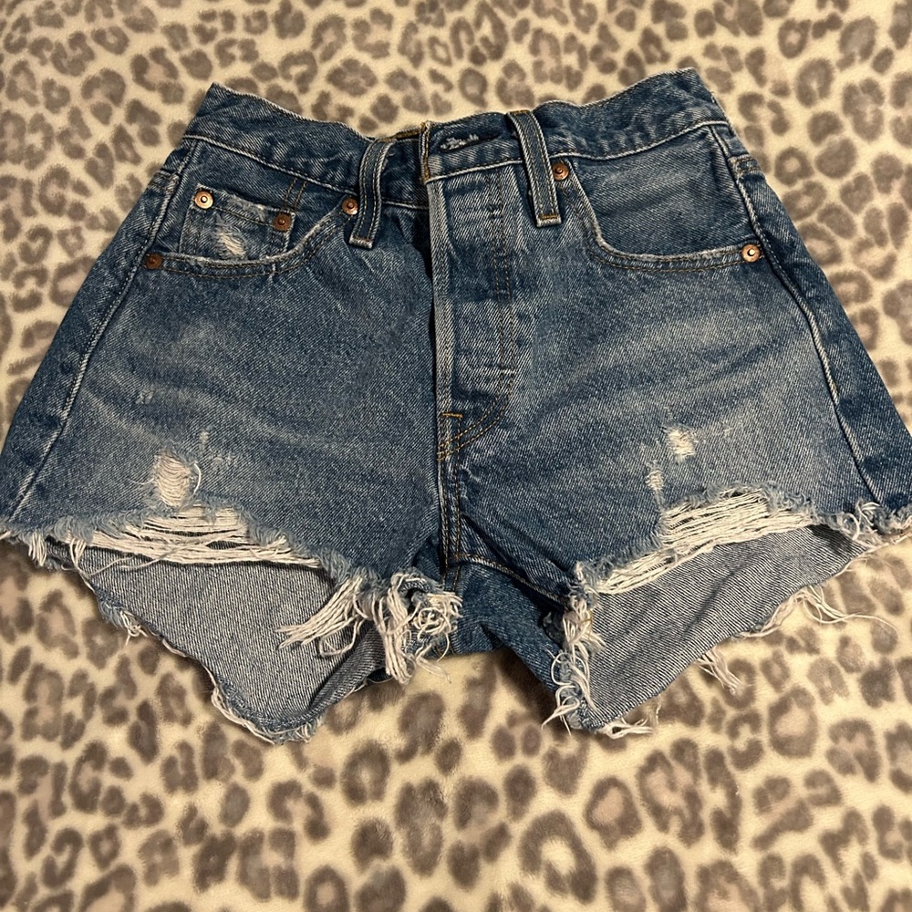 501® ORIGINAL FIT HIGH RISE WOMEN'S SHORTS
